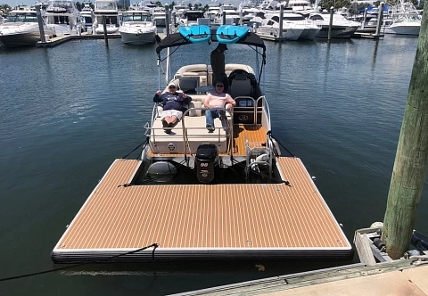 Надувной плот-палуба для катера с подвесным мотором