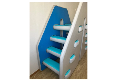 Надувная лестница-трап для бассейнов IPOOLGO