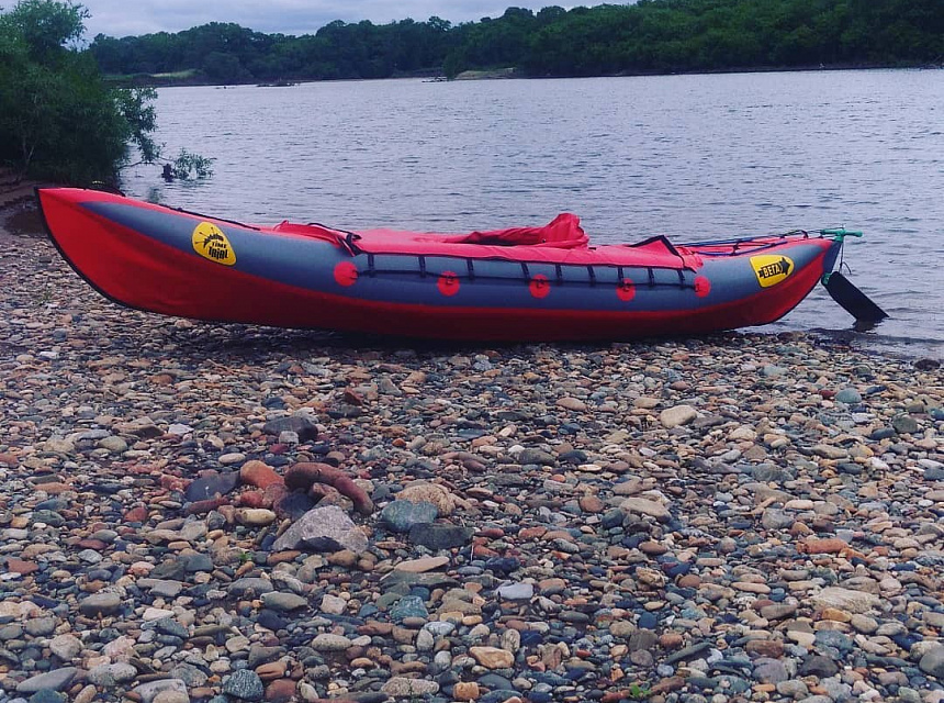 "ВЕГА-2" - быстроходная надувная байдарка с надувным дном (двухместная) для водных походов, сплавам по рекам, озеру, морю из ПВХ ТаймТриал