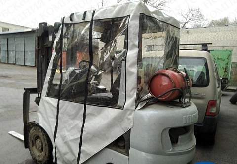 Защитный чехол (тент) из ПВХ на погрузчик