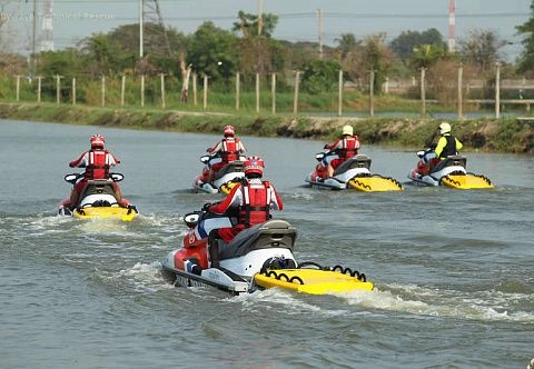 Надувные спасательные сани для гидроцикла для буксировки людей