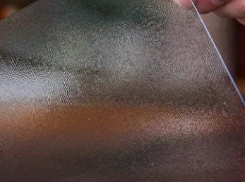 Мягкое (гибкое) стекло на стол (прозрачная скатерть)