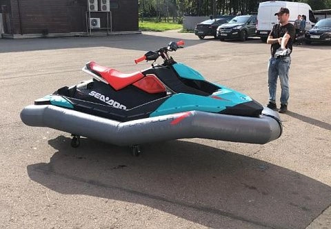 Надувные баллоны (борта) для гидроцикла (водного мотоцикла)