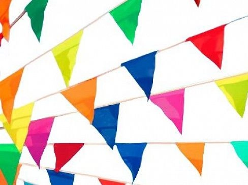 Гирлянды из треугольных флажков ПВХ