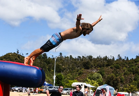 Надувной развлекательный аквапарк «МУЛЬТИ ЗОНА»