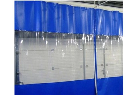 Штора для автосервисов, автомоек с прозрачной вставкой