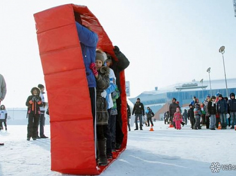 «Движущийся квадрат» или «гусеница» MAXI для праздников