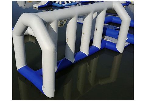 &quot;ДЕРЖИCЬ-ХВАТАЙ&quot; - элемент для надувного аквапарка