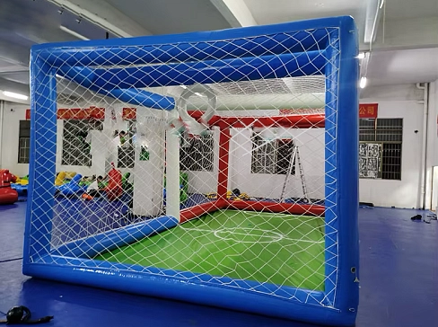 Надувное поле, арена для футбола на дронах Drone Soccer
