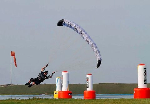 Надувной буй для Свупа (ворота) (парашутный спорт)