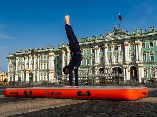 Спортивные изделия из ТПУ аирдека в центре Санкт-Петербурга