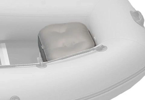 Носовая прямоугольная подушка в лодку