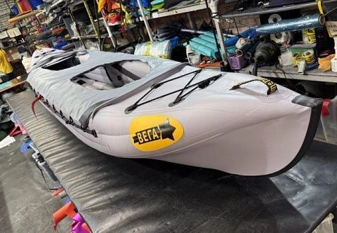 Фартук защитный из ПВХ на байдарку Вега-1У