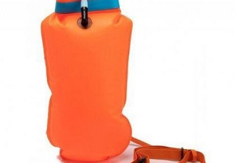 Надувной буй безопасности для плавания на открытой воде (водоёме) с отсеком для вещей