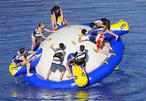 &quot;РАКЕТА&quot; - надувной водный аттракцион для аквапарка