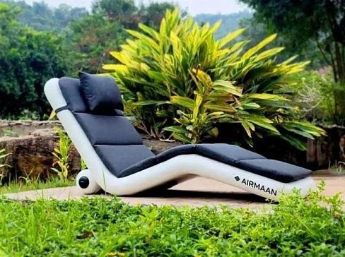 Бескаркасное надувное кресло для отдыха