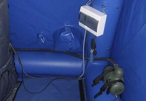 Электрощит с апаратом поддержания давления в пневмокаркасной палатке