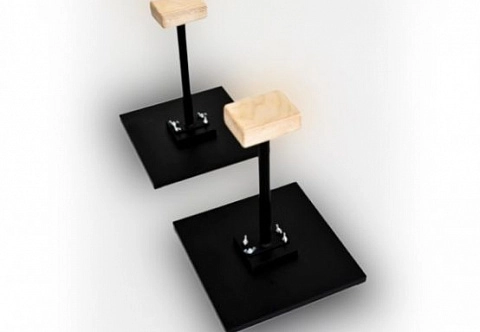 Двойная цирковая трость с раздельными платформами для стойки на руках