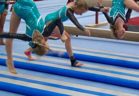 Надувное гимнастическое бревно «Курбет»