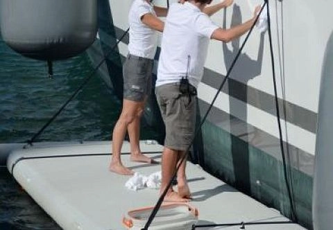 Надувная платформа для ремонта, обслуживания судна, яхты, катера