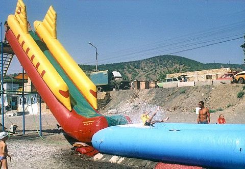 &quot;КОНКОРД&quot; - большая надувная водная горка с бассейном