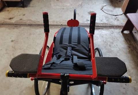 Беговая спортивная тандемная коляска TimeTrial